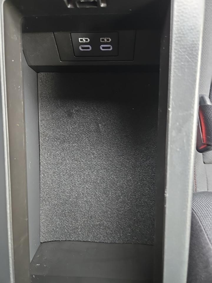 2024 Toyota Prius Prime SE Glen Burnie MD