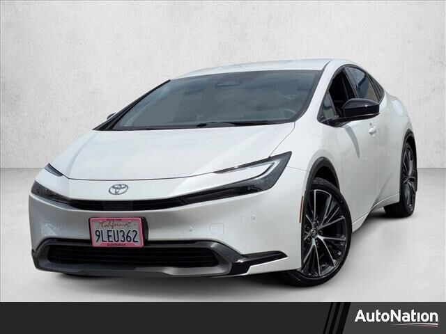 2024 Toyota Prius XLE