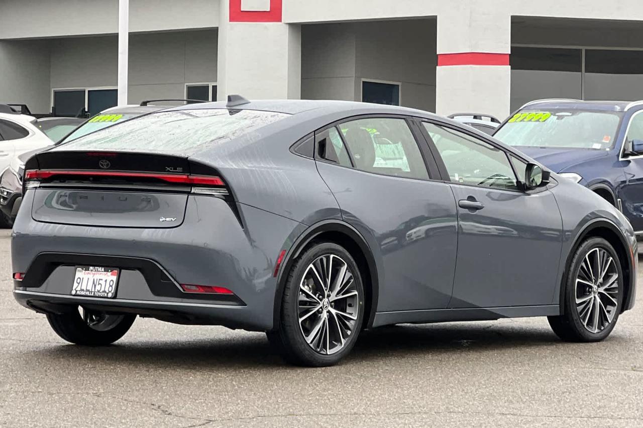 2024 Toyota Prius XLE