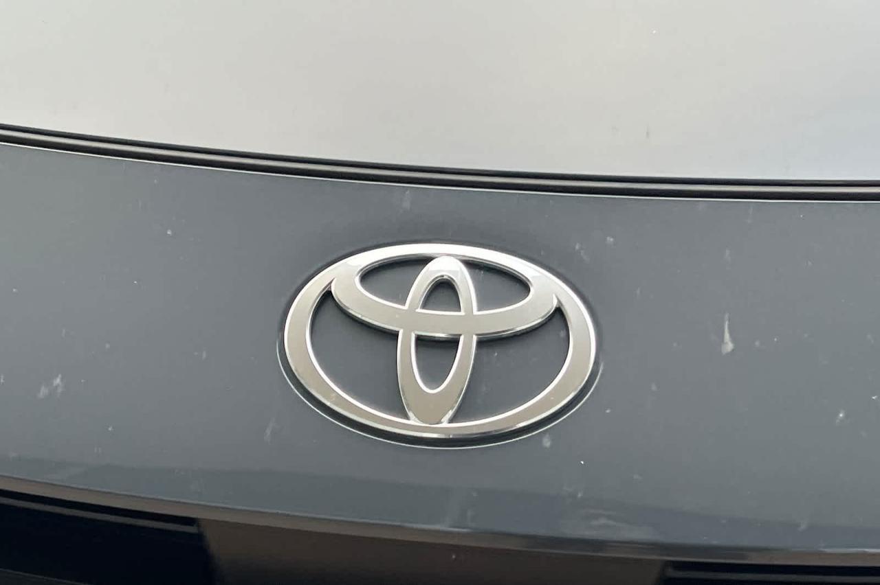 2024 Toyota Prius XLE Roseville CA