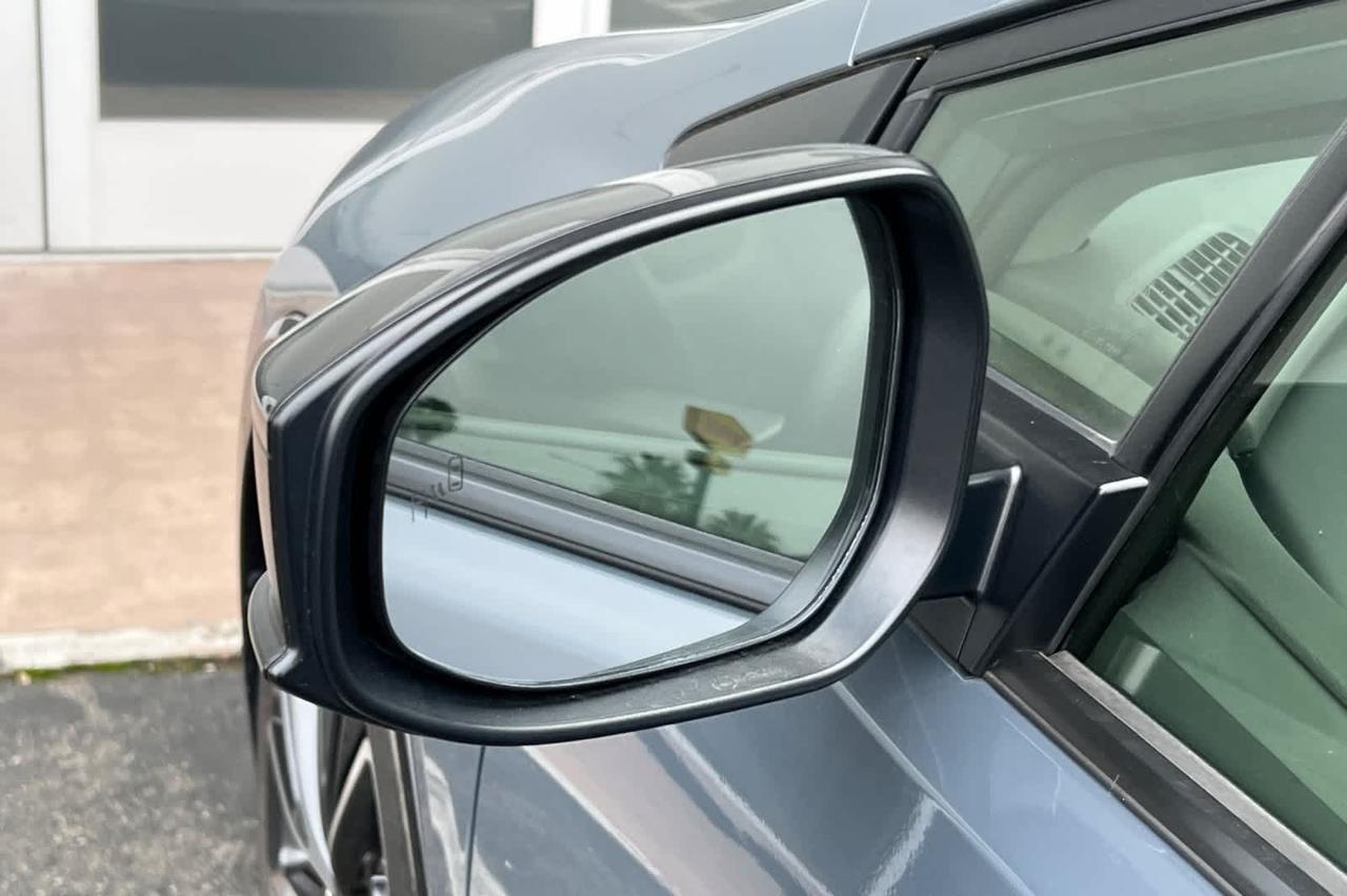 2024 Toyota Prius XLE Roseville CA