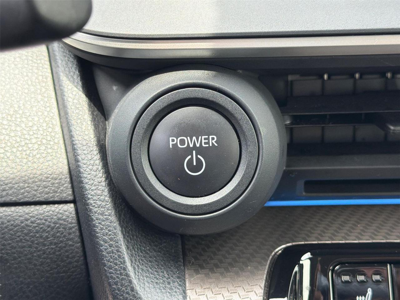 2024 Toyota Prius XLE Hagerstown MD