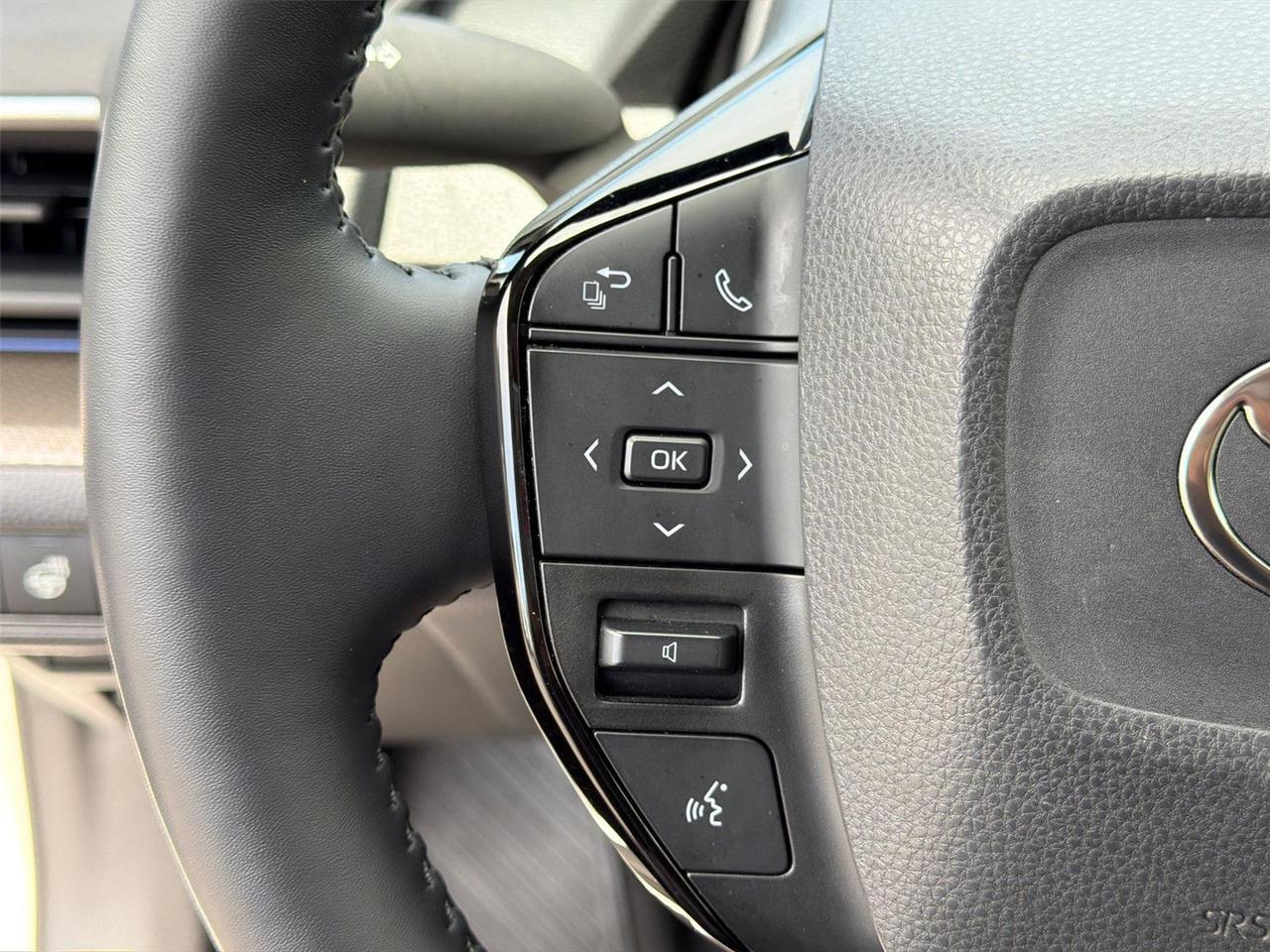 2024 Toyota Prius XLE Hagerstown MD