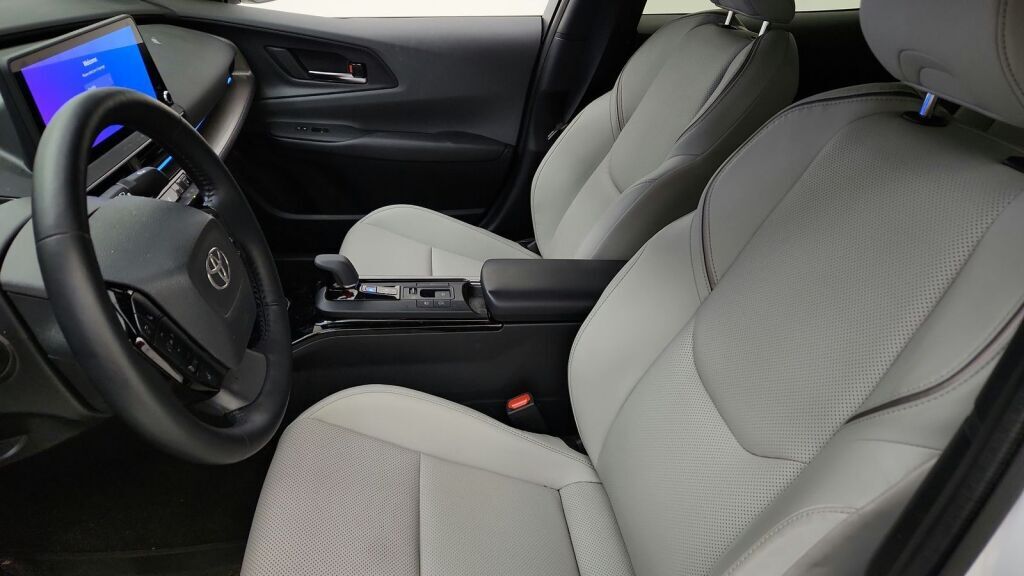 2024 Toyota Prius XLE Laurel MD