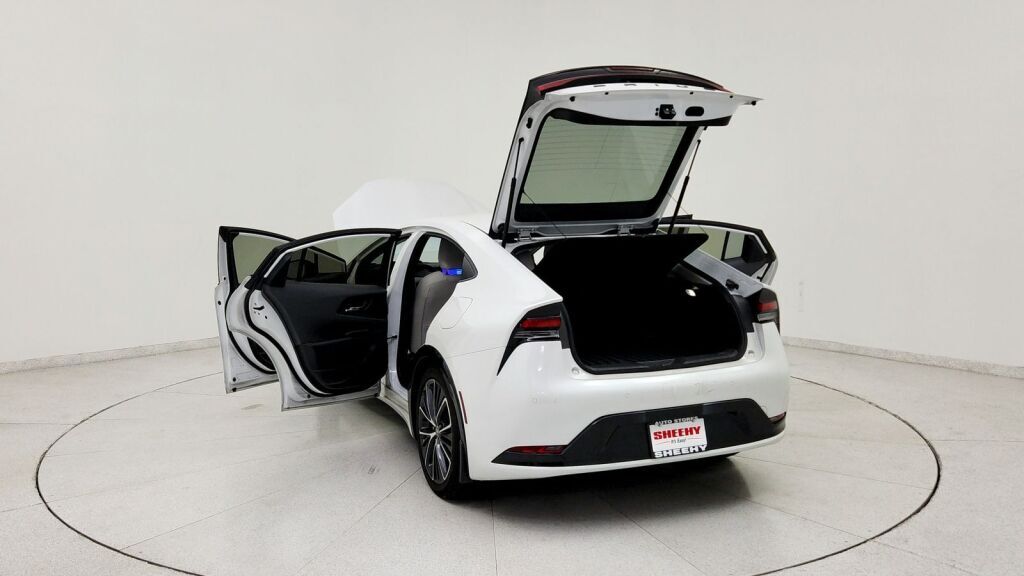 2024 Toyota Prius XLE Laurel MD
