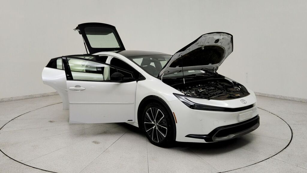 2024 Toyota Prius XLE Laurel MD