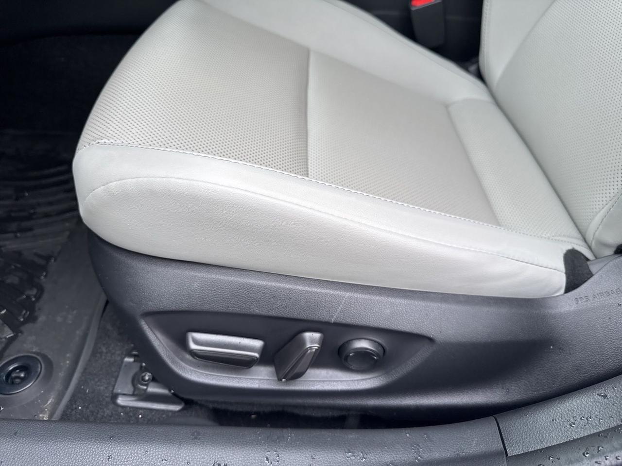 2024 Toyota Prius XLE Warrenton VA