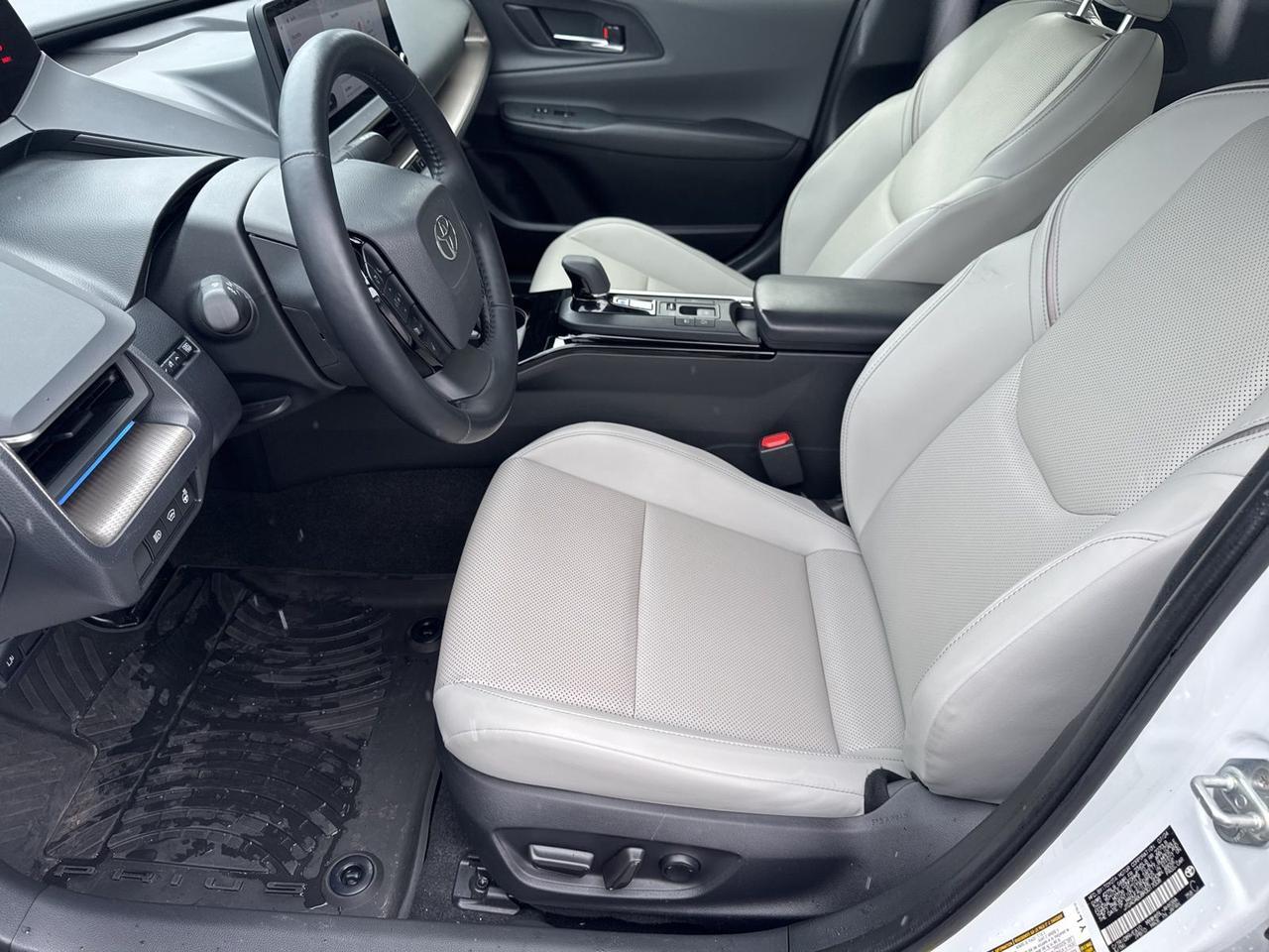 2024 Toyota Prius XLE Warrenton VA