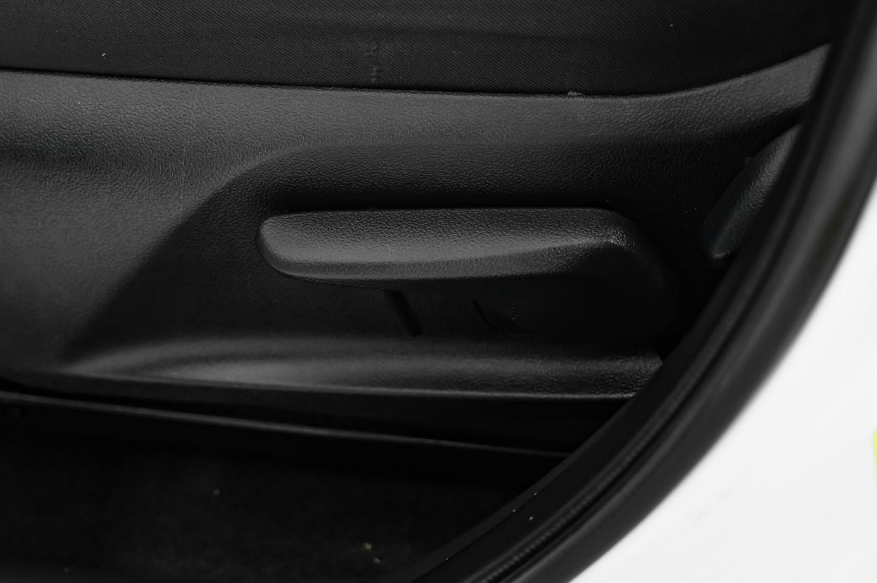 2024 Toyota RAV4 HYBRID LE AWD TOYOTA SAFETY SENSE PRE COLLISION SYSTEM LANE DEPA Carrollton TX