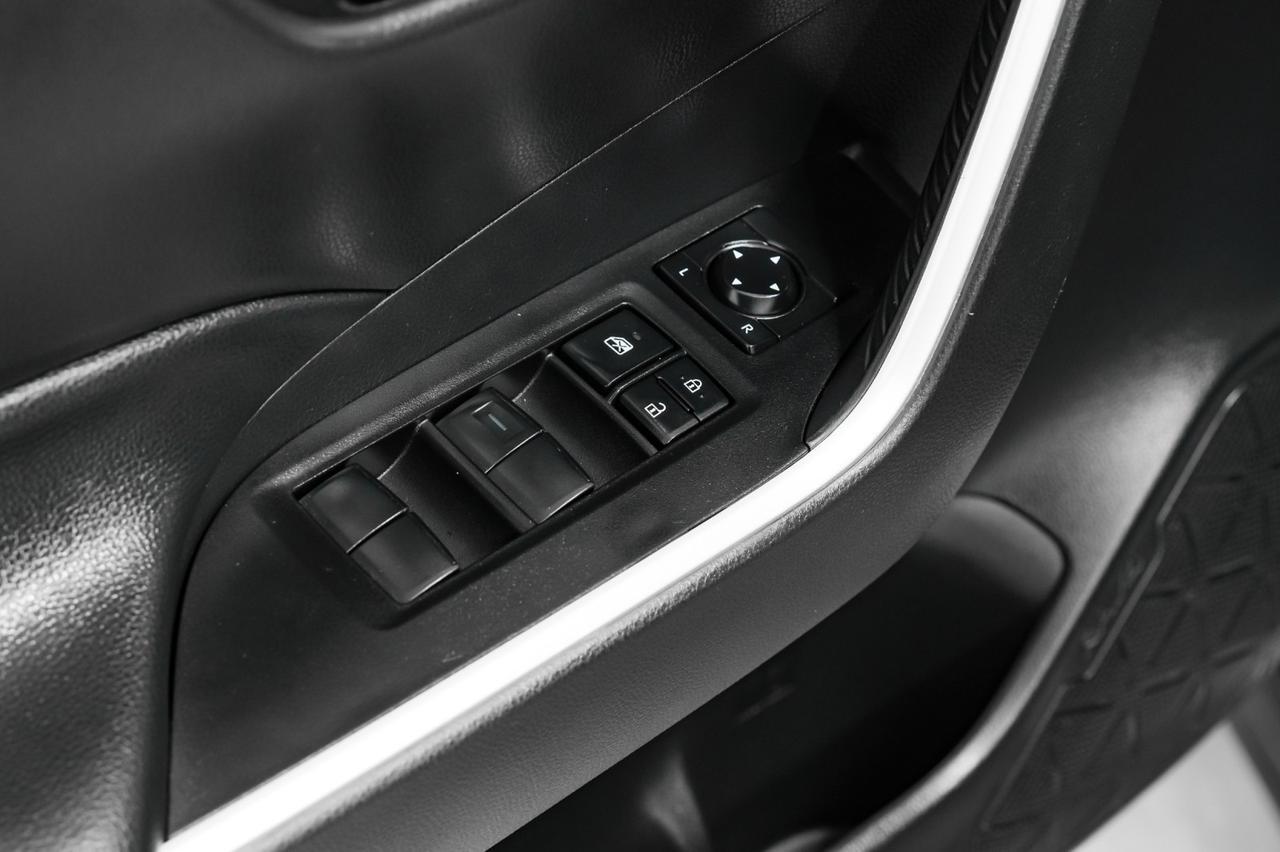 2024 Toyota RAV4 HYBRID LE AWD TOYOTA SAFETY SENSE PRE COLLISION SYSTEM LANE DEPA Carrollton TX