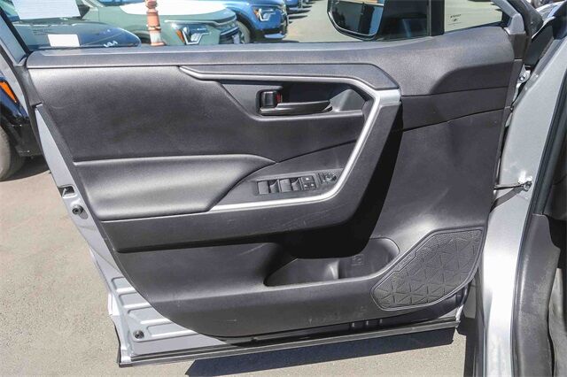 2024 Toyota RAV4 Hybrid LE Glendale CA