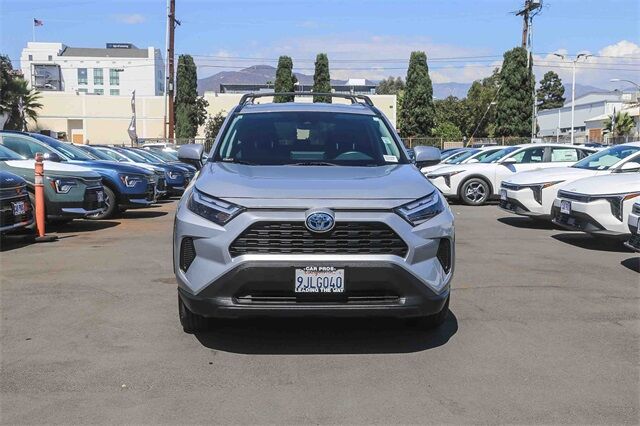 2024 Toyota RAV4 Hybrid LE