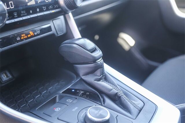 2024 Toyota RAV4 Hybrid LE Glendale CA