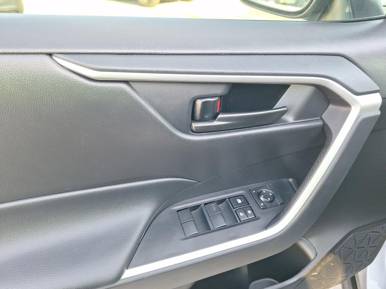 2024 Toyota RAV4 Hybrid LE Hurst TX