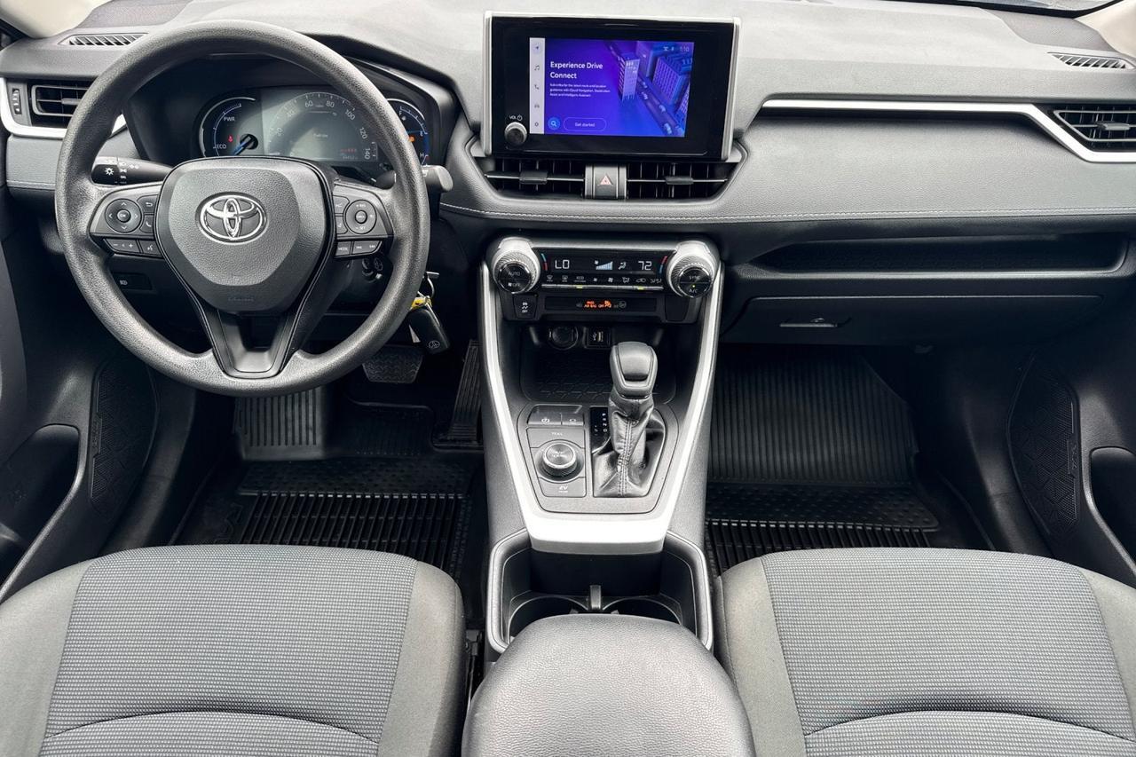 2024 Toyota RAV4 Hybrid LE Roseville CA