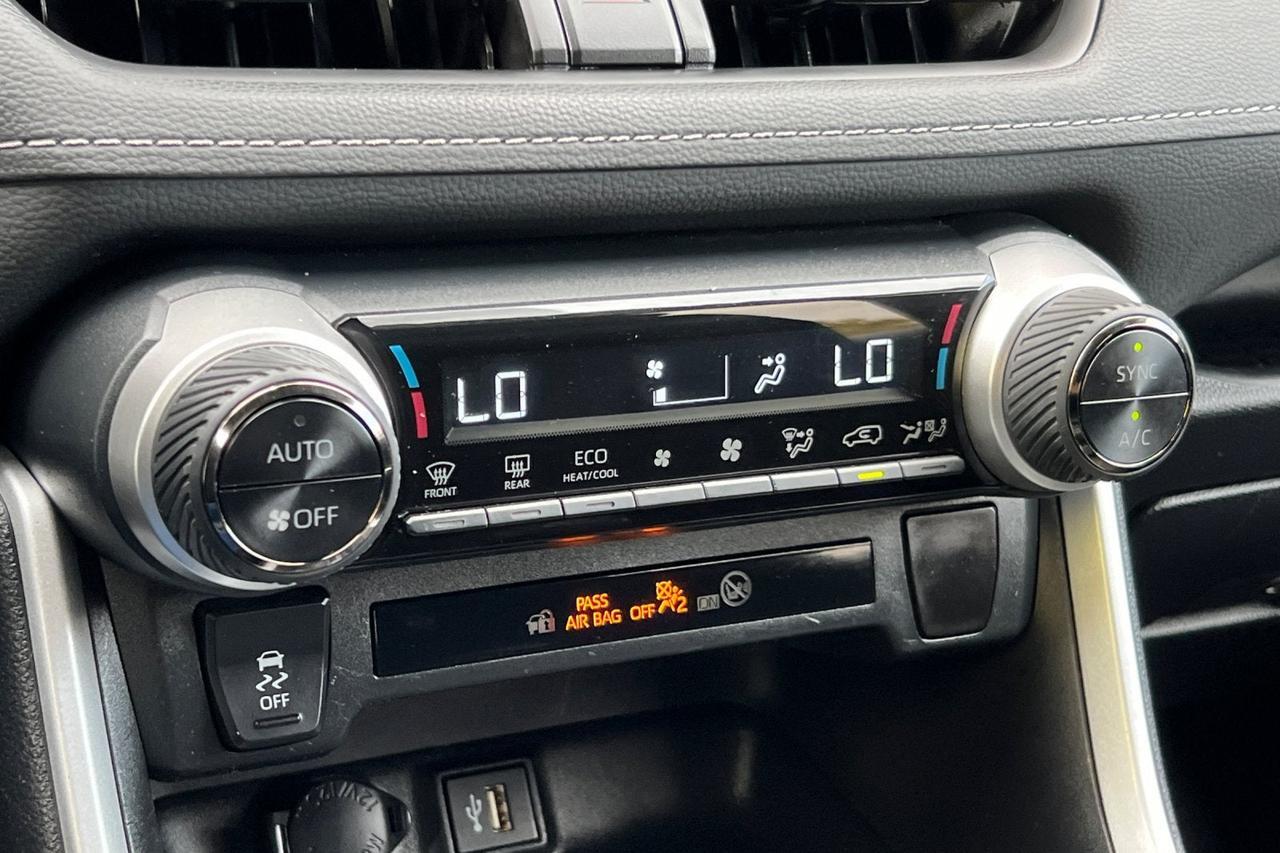 2024 Toyota RAV4 Hybrid LE Roseville CA