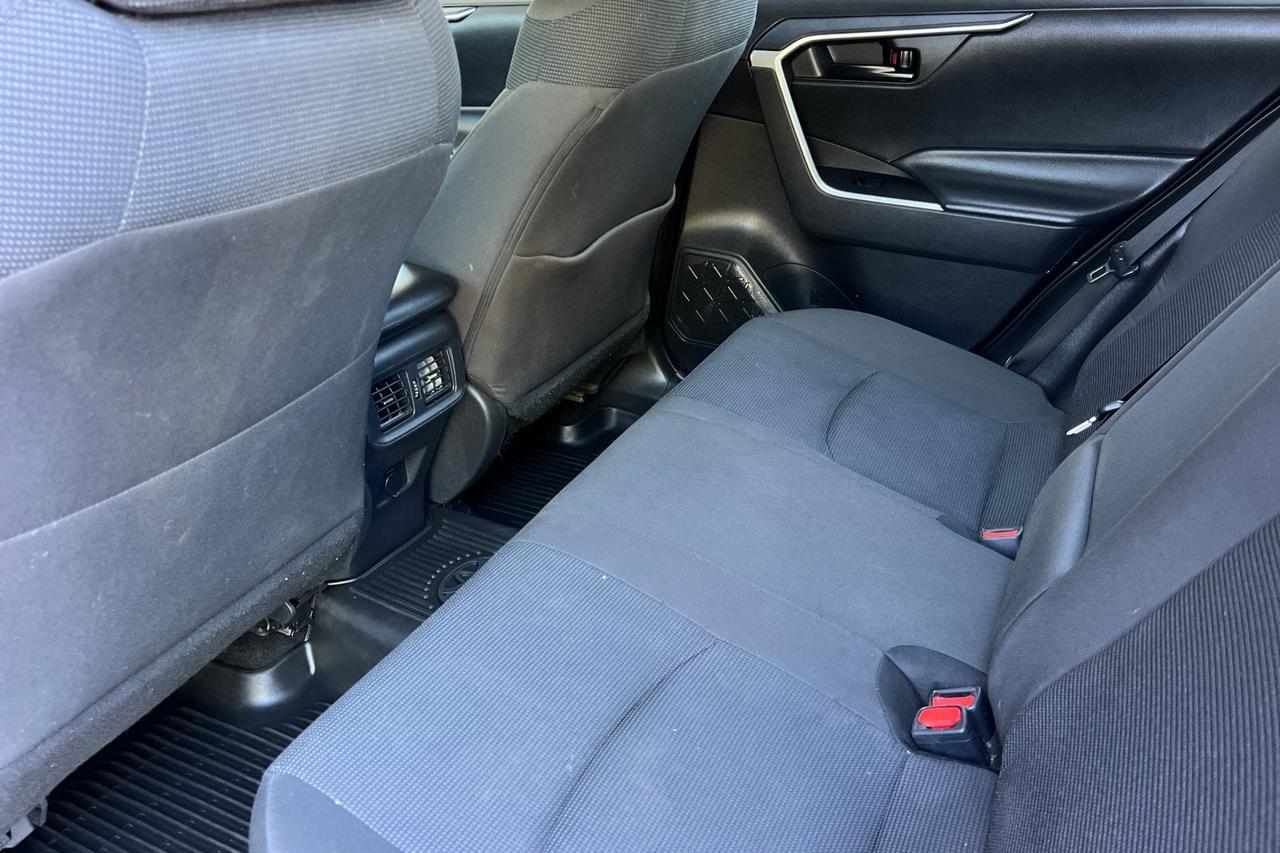 2024 Toyota RAV4 Hybrid LE Roseville CA