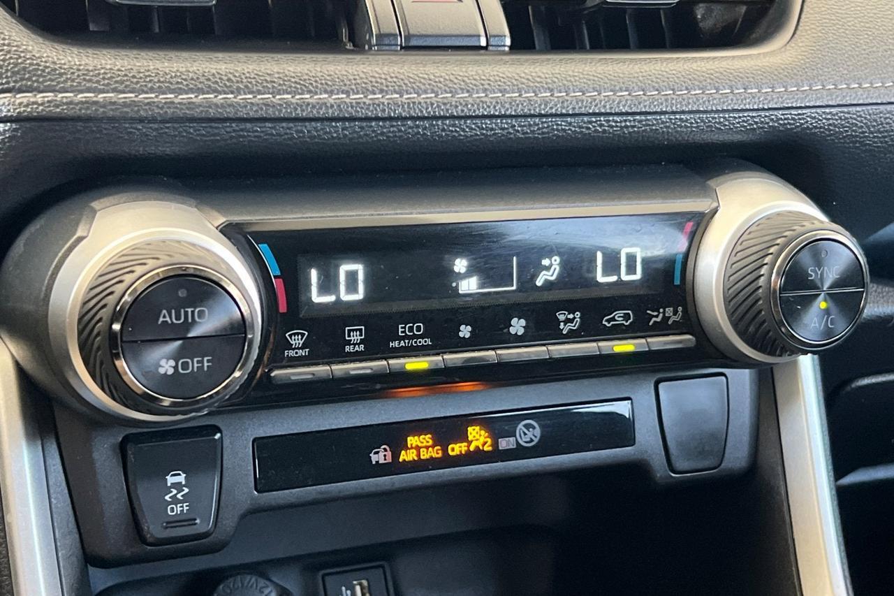 2024 Toyota RAV4 Hybrid LE Roseville CA