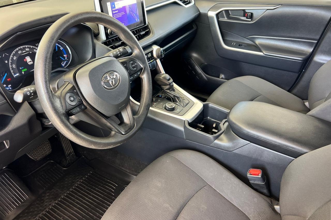 2024 Toyota RAV4 Hybrid LE Roseville CA