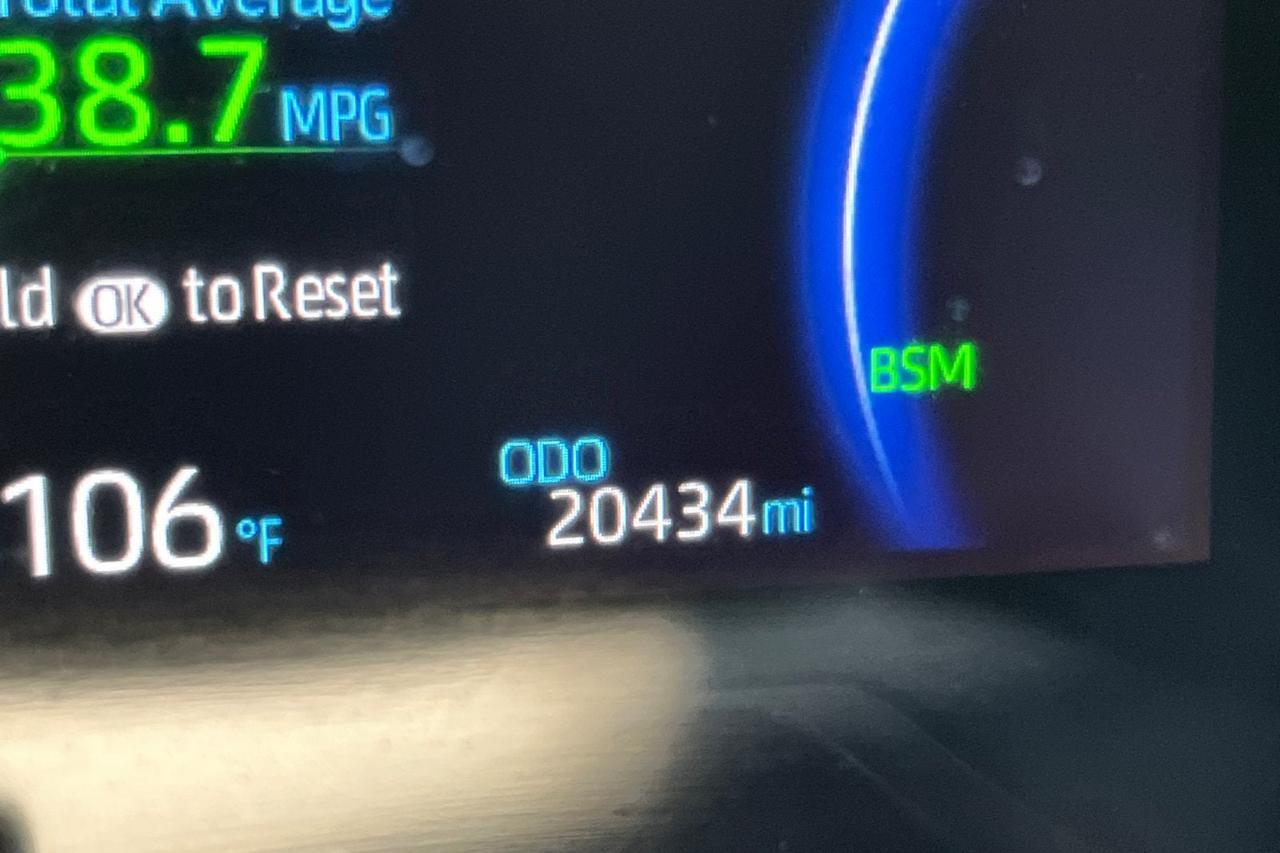 2024 Toyota RAV4 Hybrid LE Roseville CA