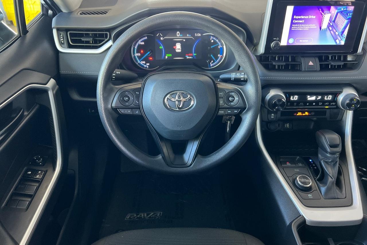 2024 Toyota RAV4 Hybrid LE Roseville CA