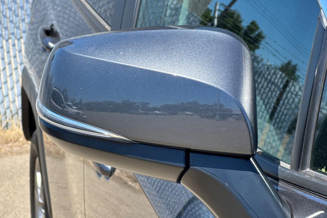 2024 Toyota RAV4 Hybrid LE Roseville CA
