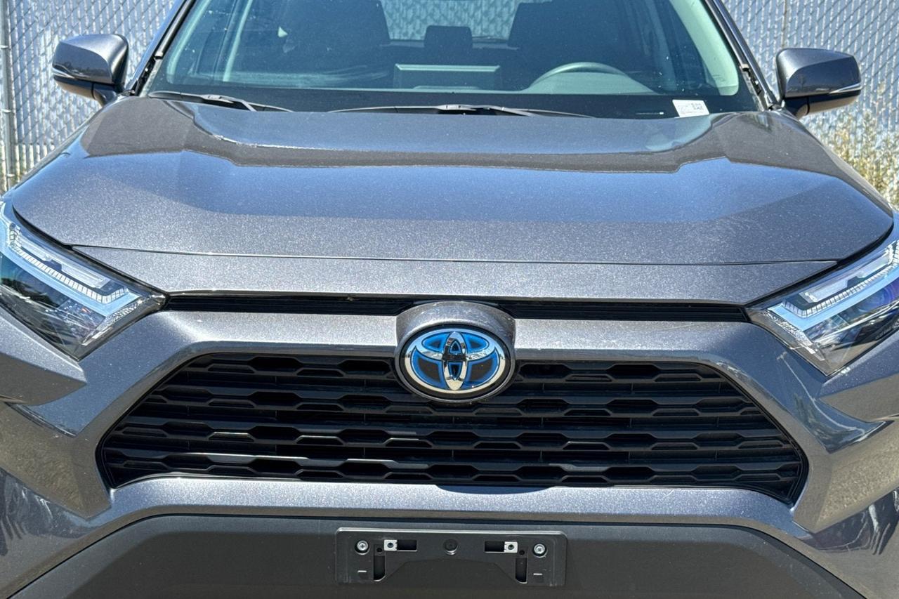2024 Toyota RAV4 Hybrid LE Roseville CA