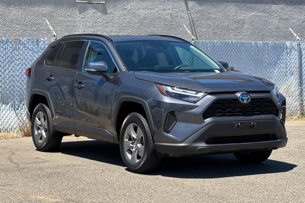 2024 Toyota RAV4 Hybrid LE Roseville CA