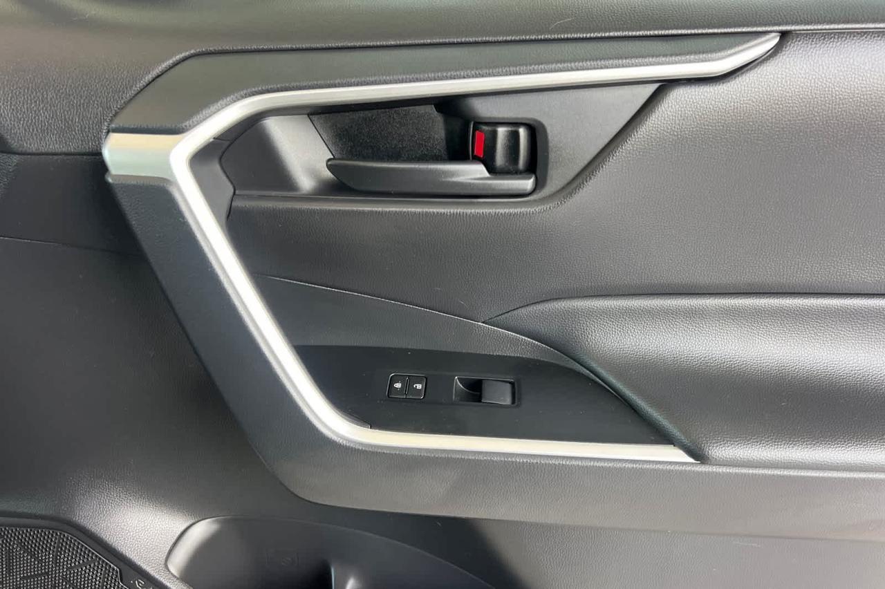 2024 Toyota RAV4 Hybrid LE Roseville CA