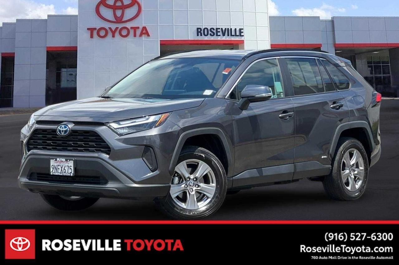 2024 Toyota RAV4 Hybrid LE
