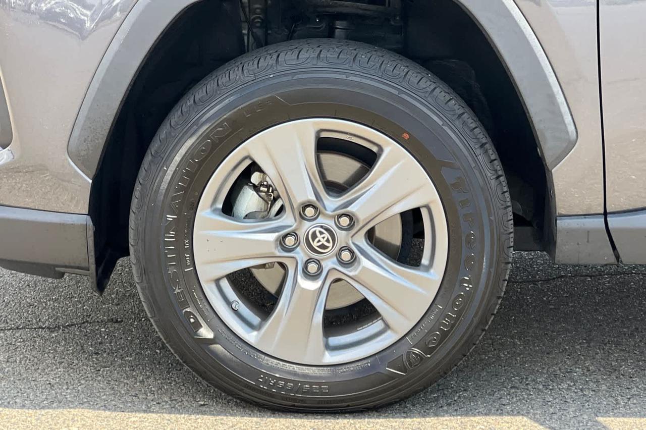2024 Toyota RAV4 Hybrid LE Roseville CA