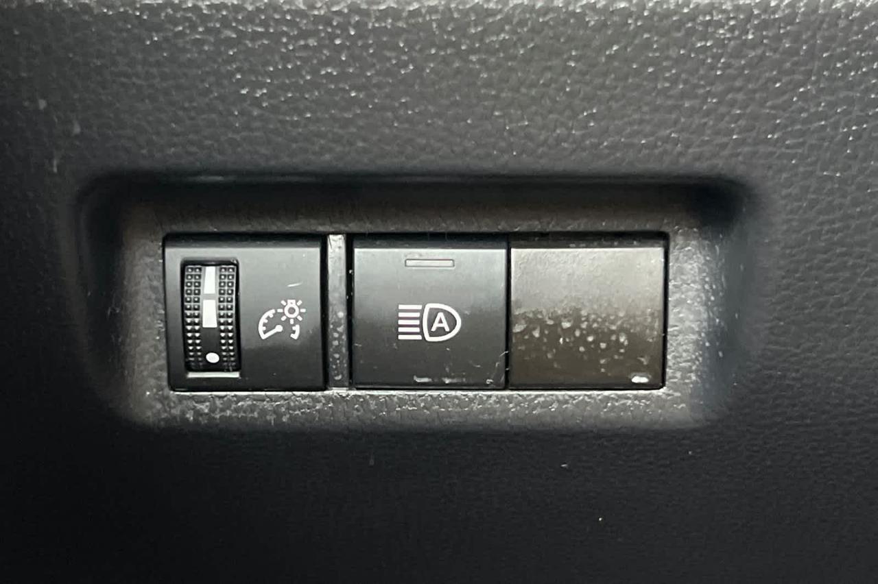 2024 Toyota RAV4 Hybrid LE Roseville CA