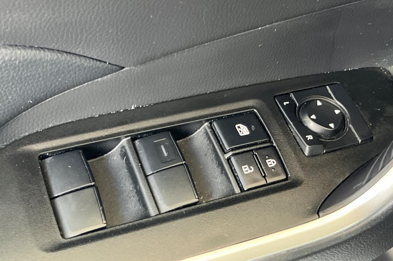 2024 Toyota RAV4 Hybrid LE Roseville CA