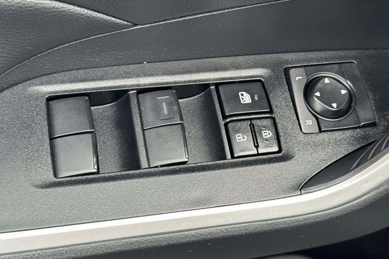 2024 Toyota RAV4 Hybrid LE Roseville CA