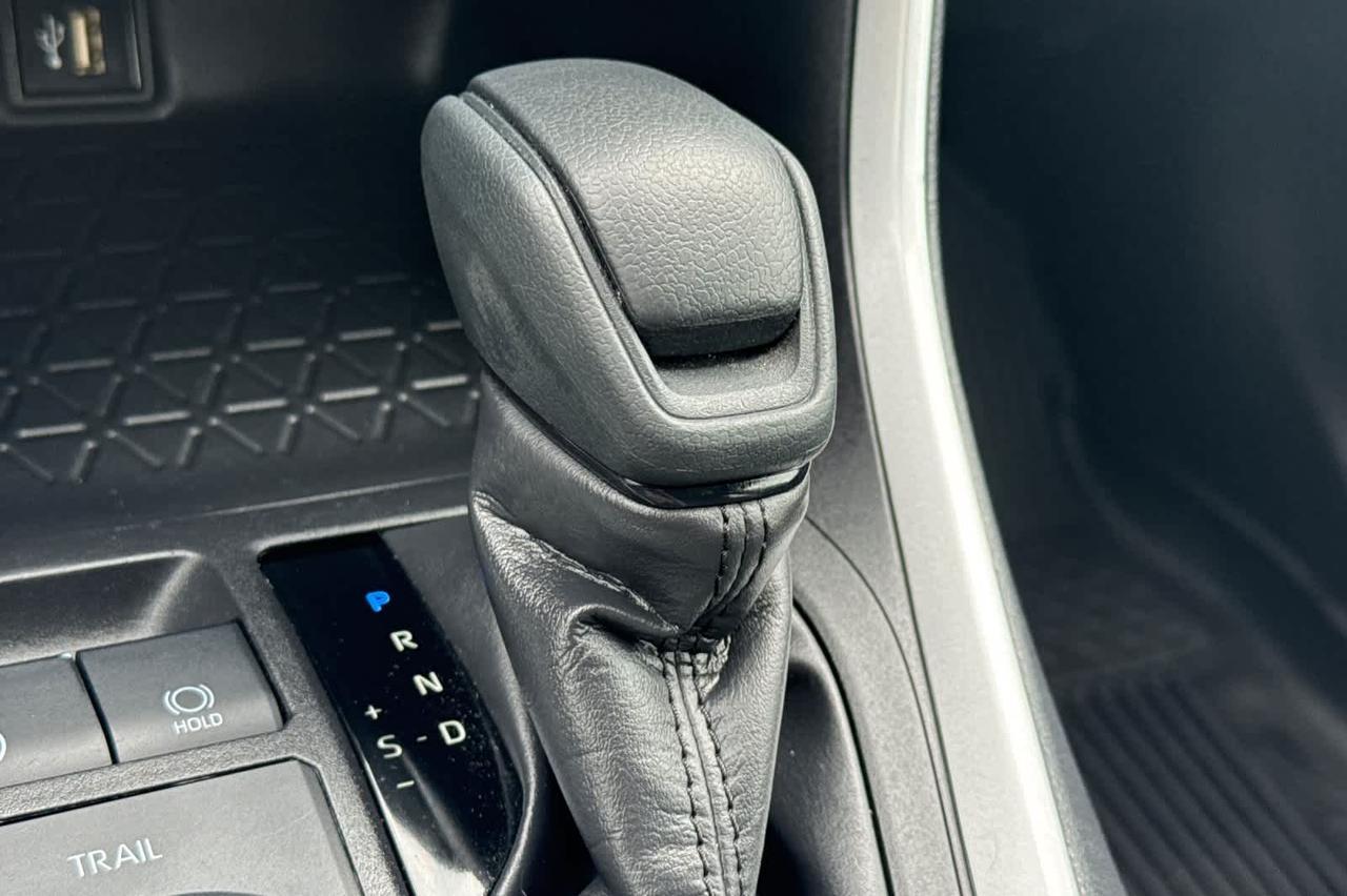2024 Toyota RAV4 Hybrid LE Roseville CA
