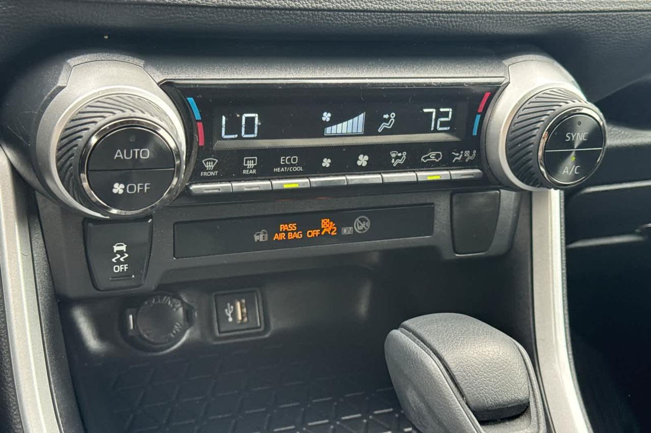 2024 Toyota RAV4 Hybrid LE Roseville CA