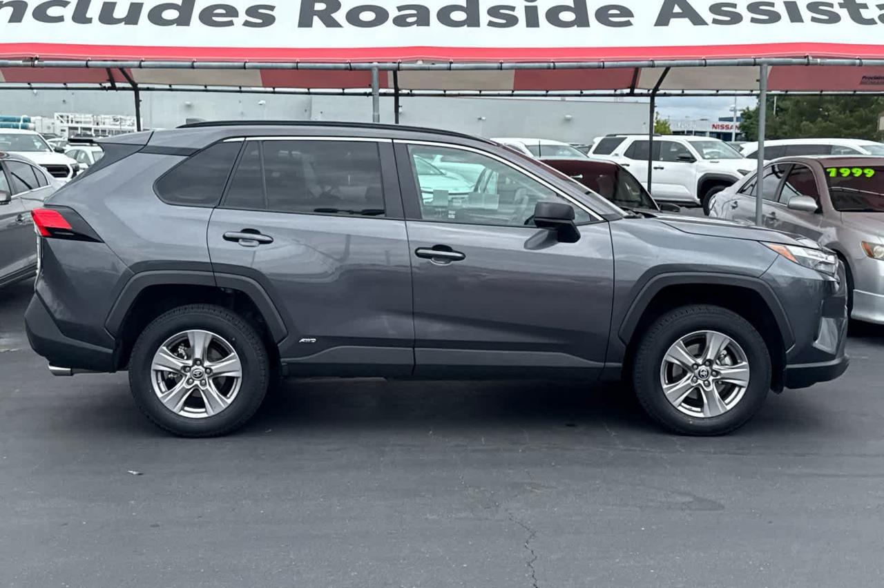 2024 Toyota RAV4 Hybrid LE Roseville CA