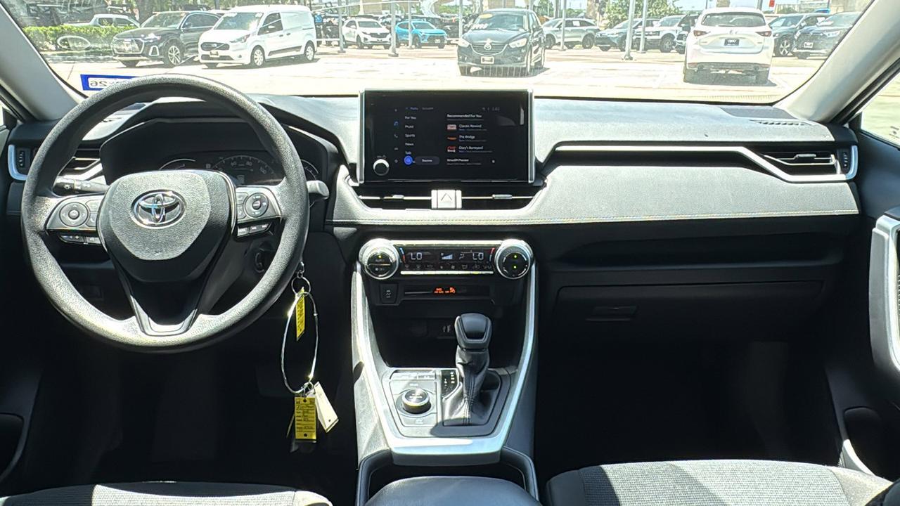 2024 Toyota RAV4 Hybrid LE  Selma TX