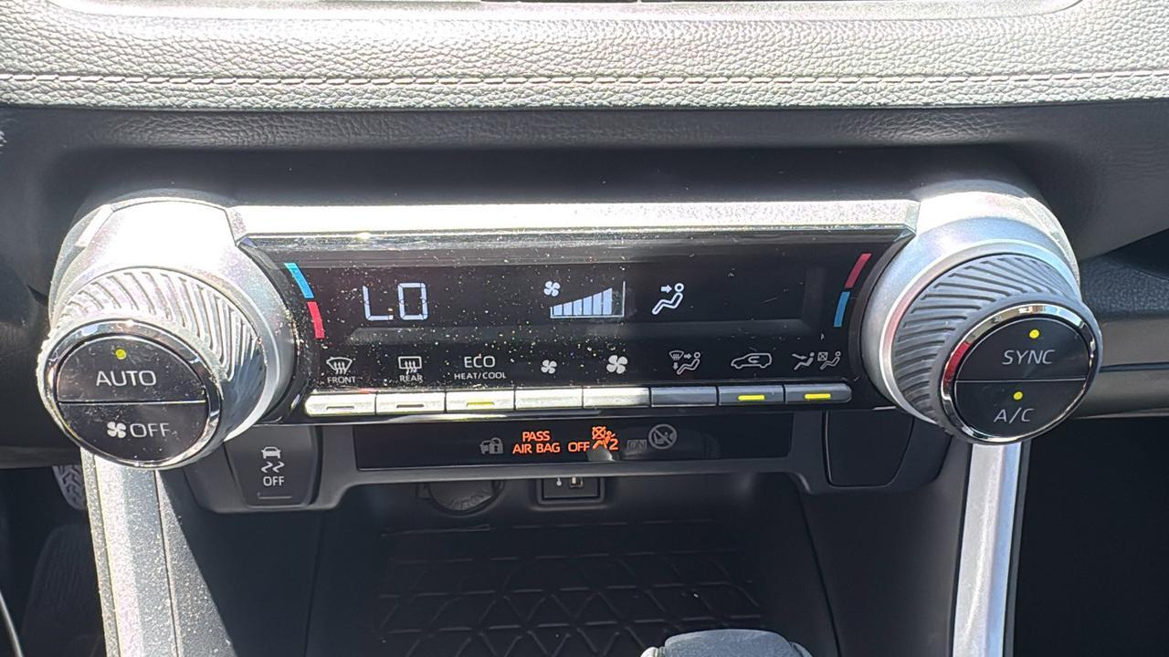 2024 Toyota RAV4 Hybrid LE  Selma TX