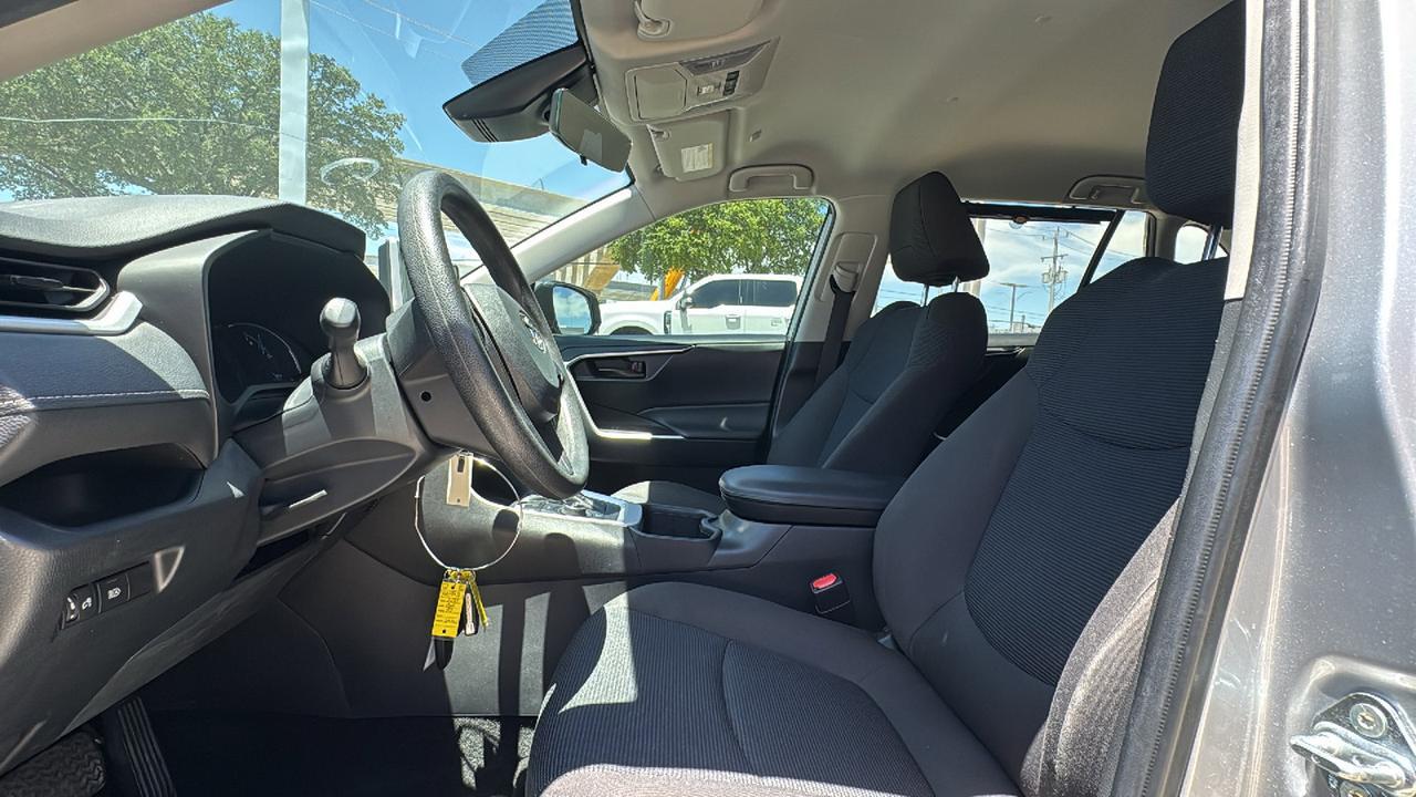 2024 Toyota RAV4 Hybrid LE  Selma TX