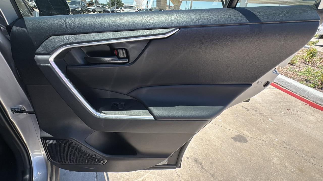 2024 Toyota RAV4 Hybrid LE  Selma TX