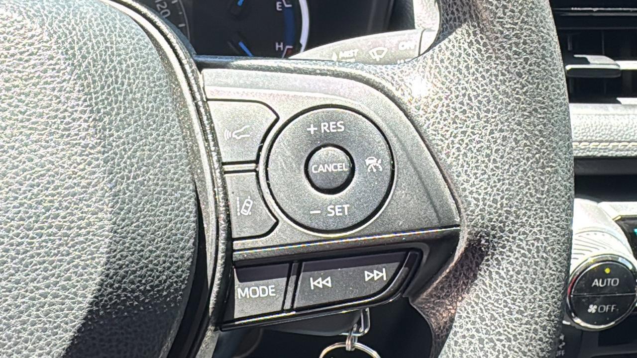 2024 Toyota RAV4 Hybrid LE  Selma TX