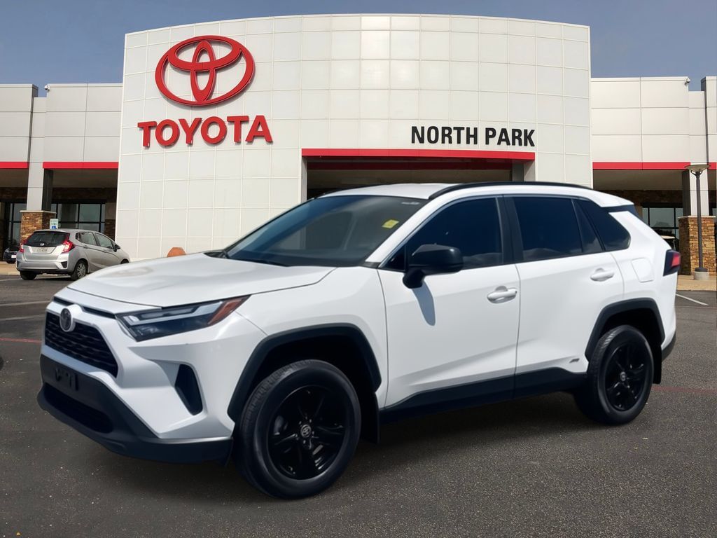 2024 Toyota RAV4 Hybrid LE