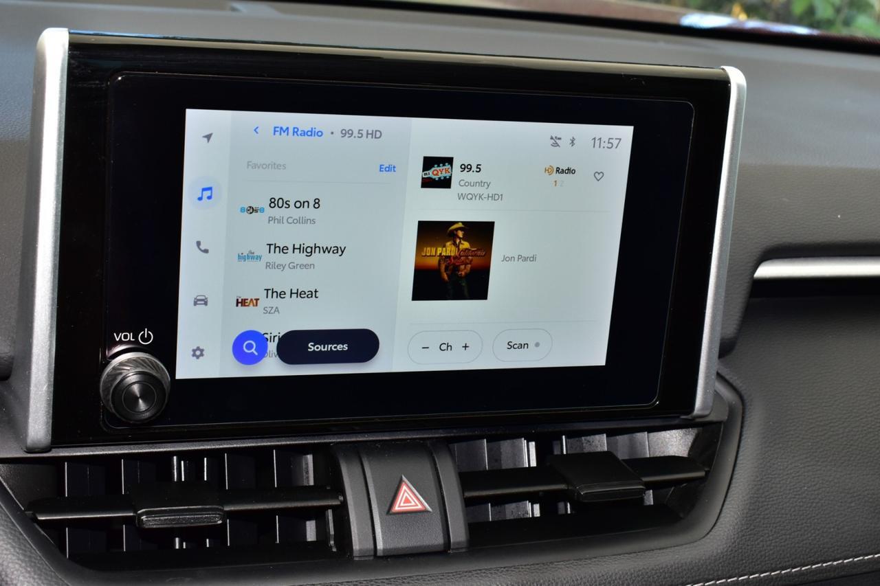 2024 Toyota RAV4 Hybrid LE Tampa FL