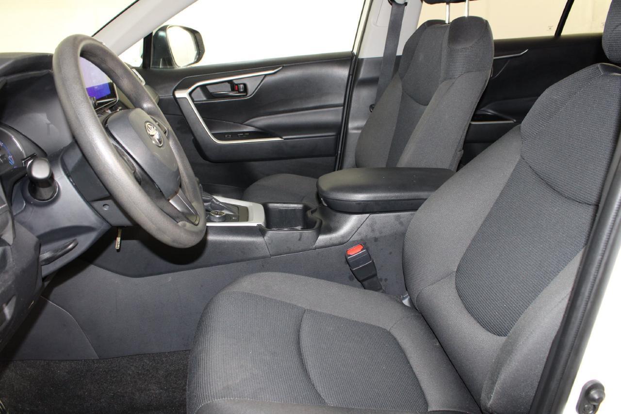 2024 Toyota RAV4 Hybrid LE Manassas VA