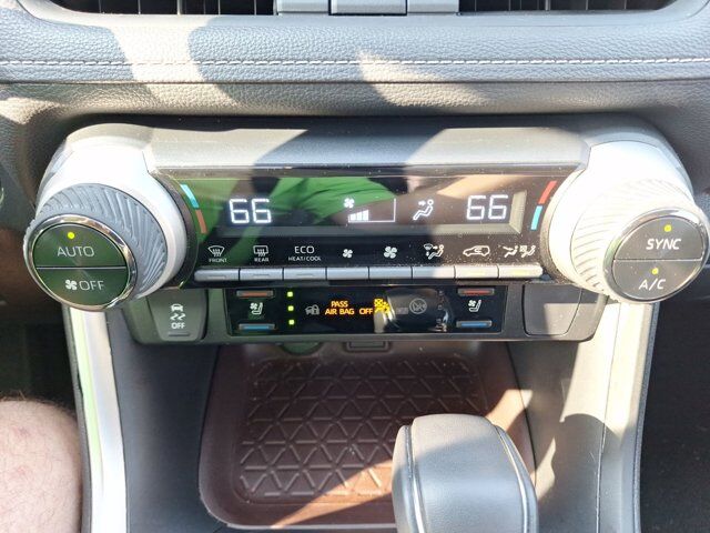 2024 Toyota RAV4 Hybrid Limited Hurst TX