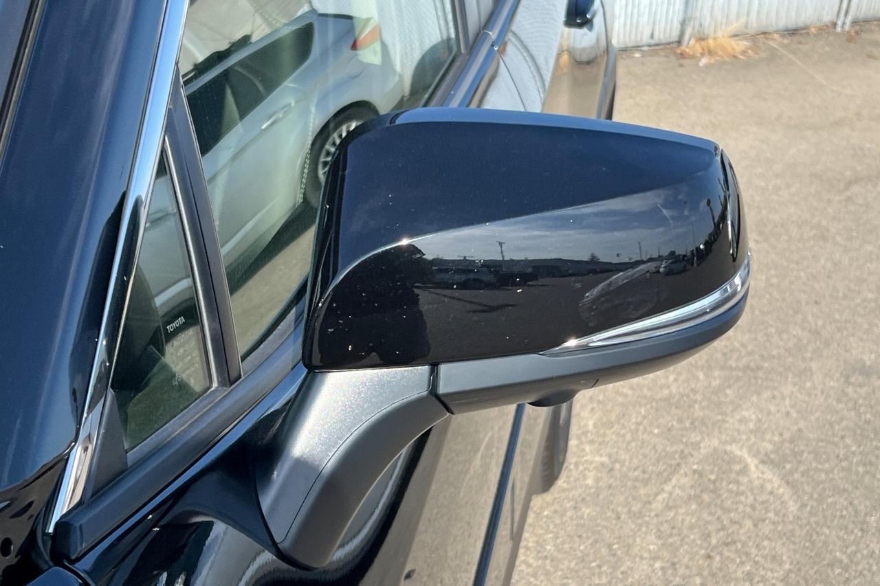 2024 Toyota RAV4 Hybrid Limited Roseville CA