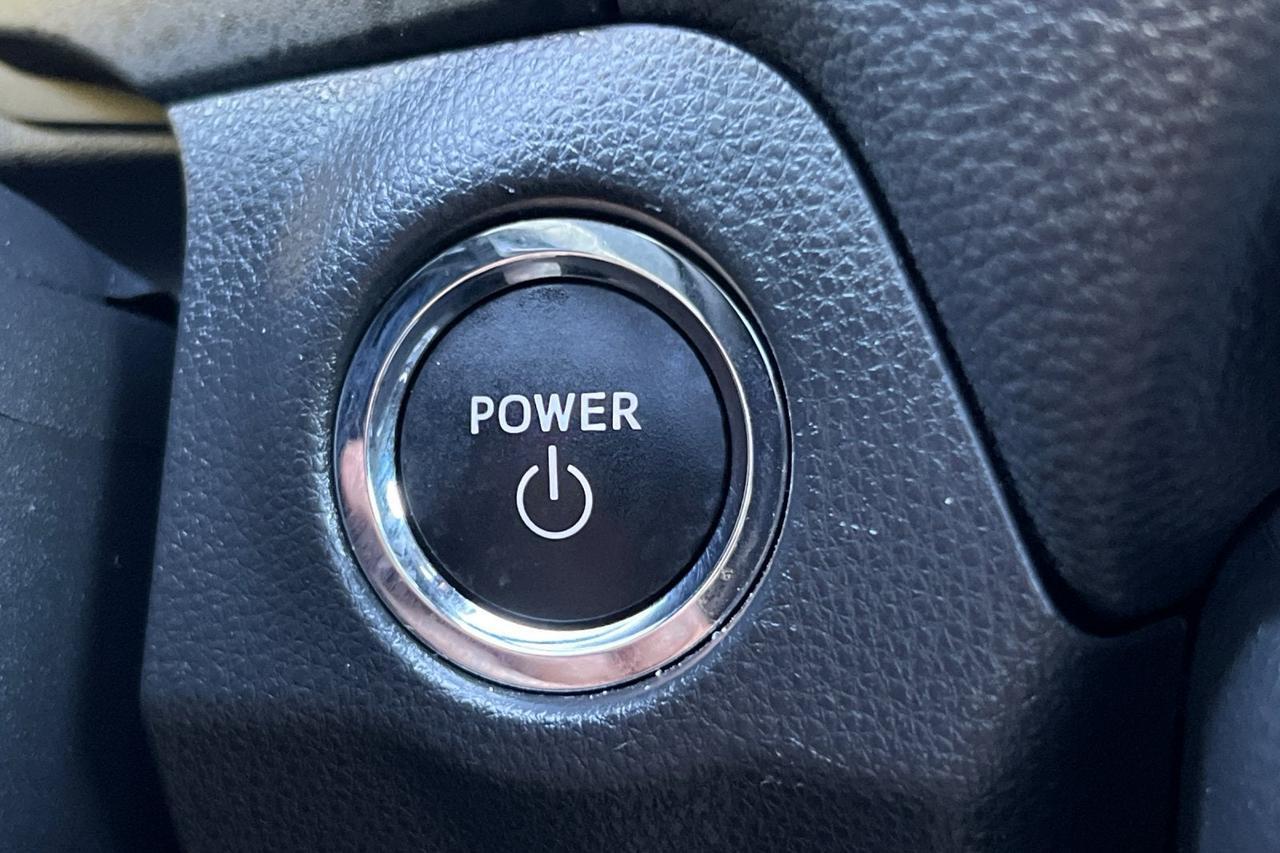 2024 Toyota RAV4 Hybrid Limited Roseville CA