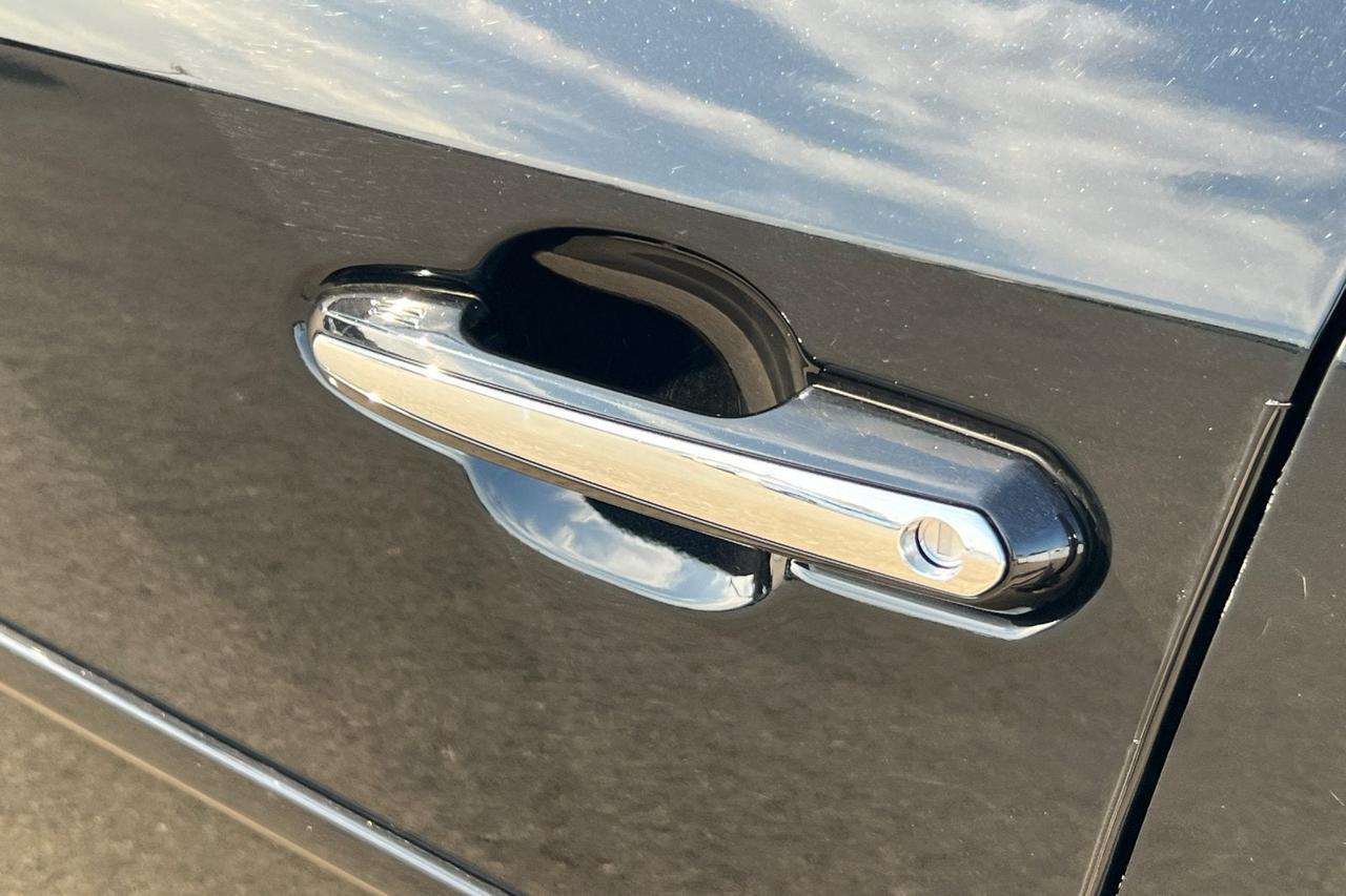 2024 Toyota RAV4 Hybrid Limited Roseville CA