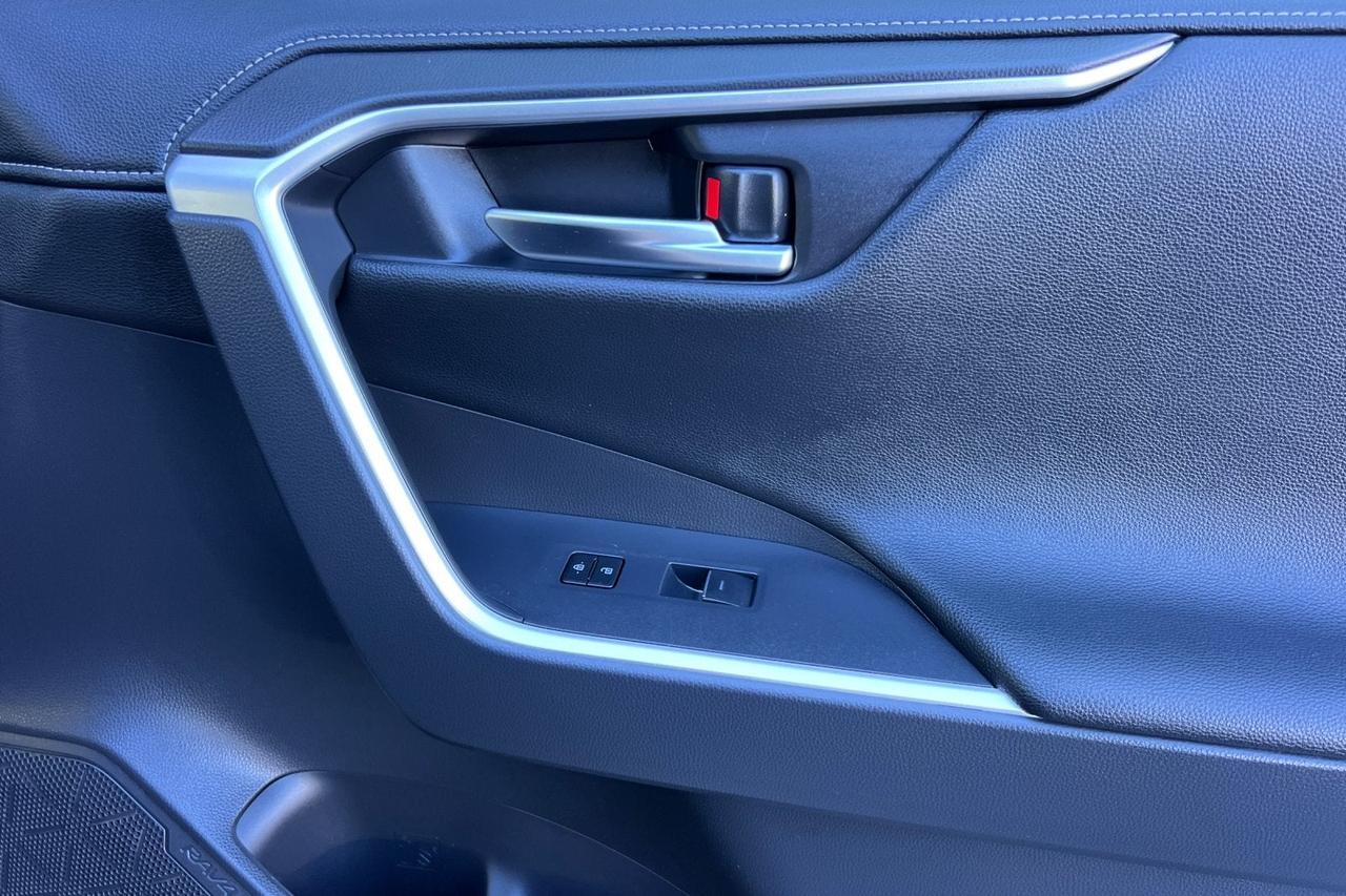 2024 Toyota RAV4 Hybrid Limited Roseville CA